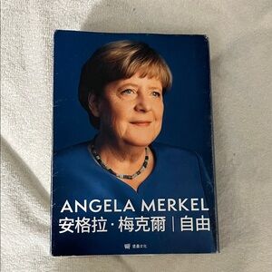 Angela Merkel Book in Traditional Chinese